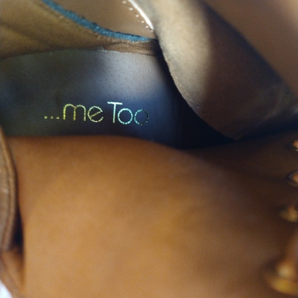 Me too Francis suede heel ankle boots size 10M - Picture 9 of 9